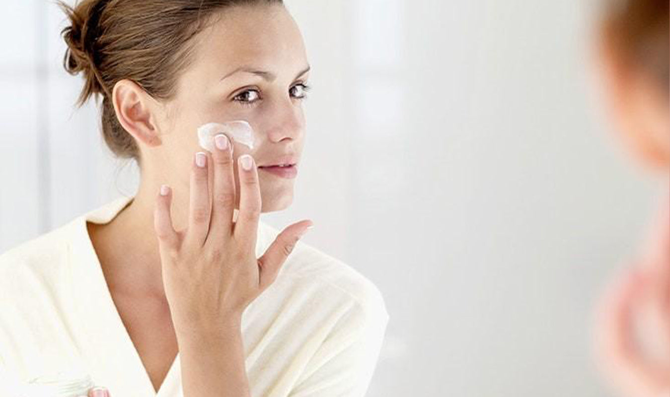 Eight long-term benefits of moisturizing skin